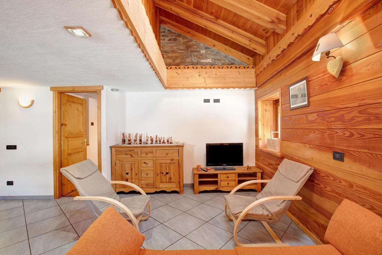 Chalet Vista Monte Bianco La Salle Eksteriør billede