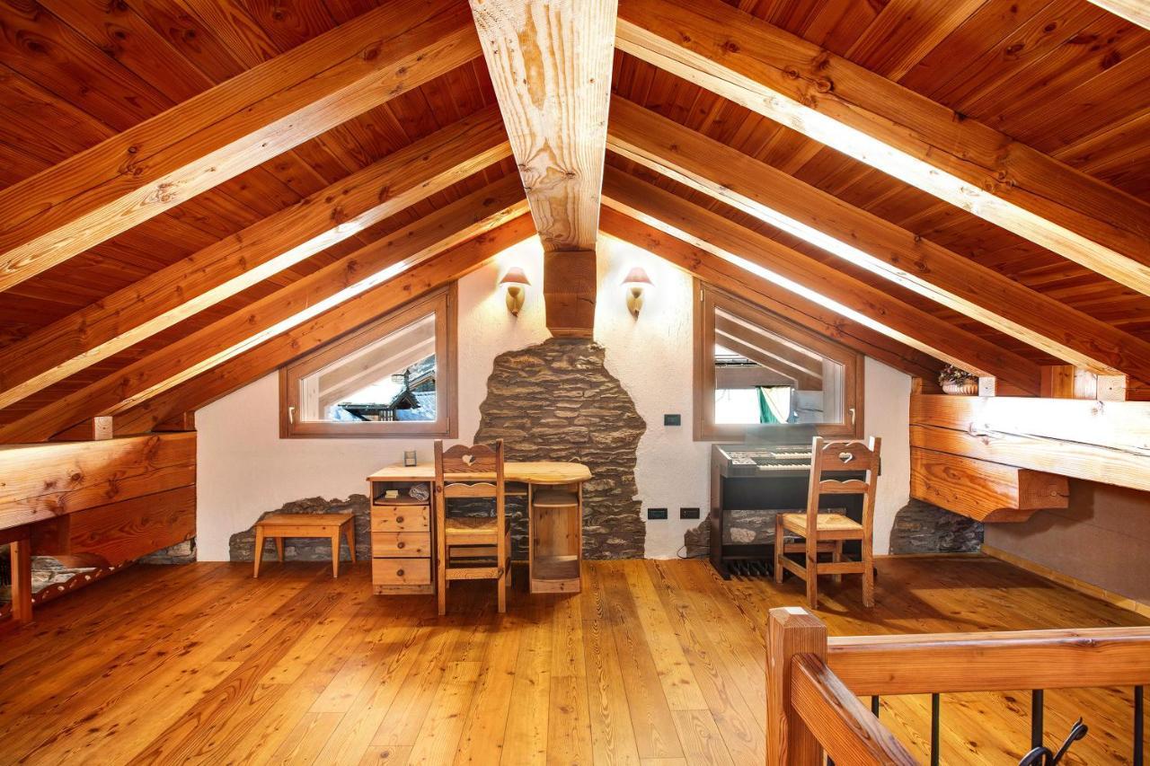 Chalet Vista Monte Bianco La Salle Eksteriør billede