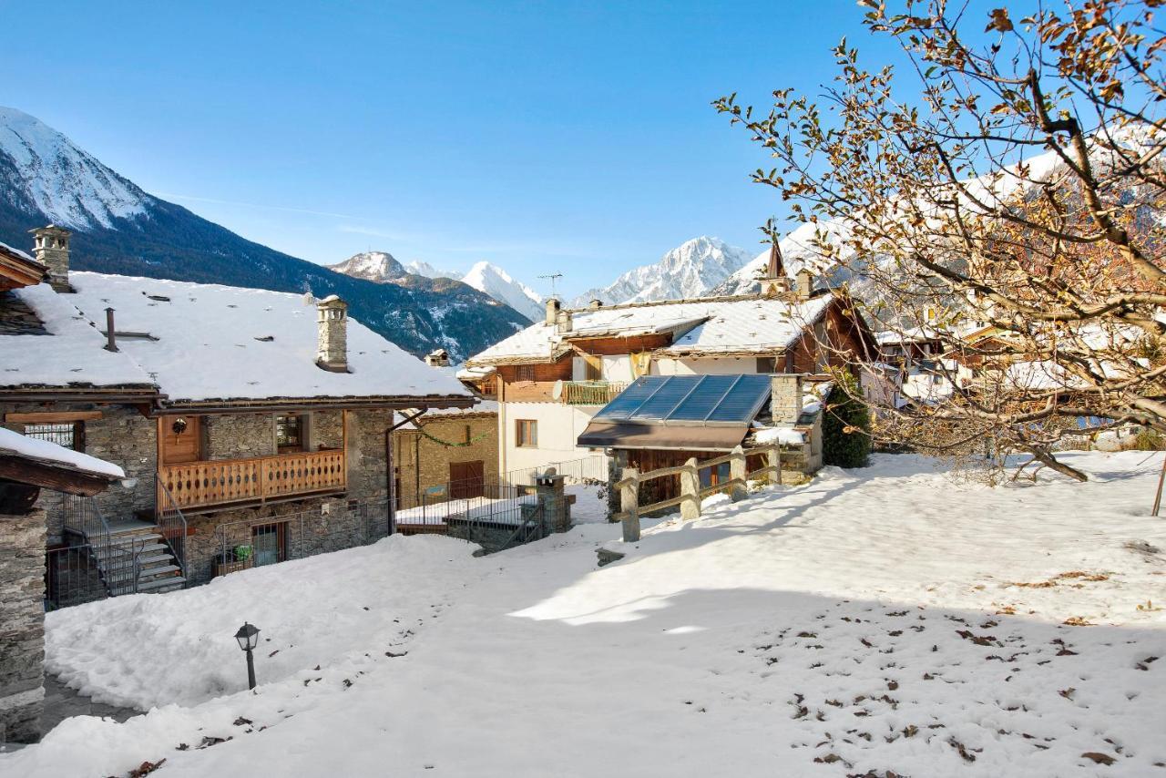 Chalet Vista Monte Bianco La Salle Eksteriør billede